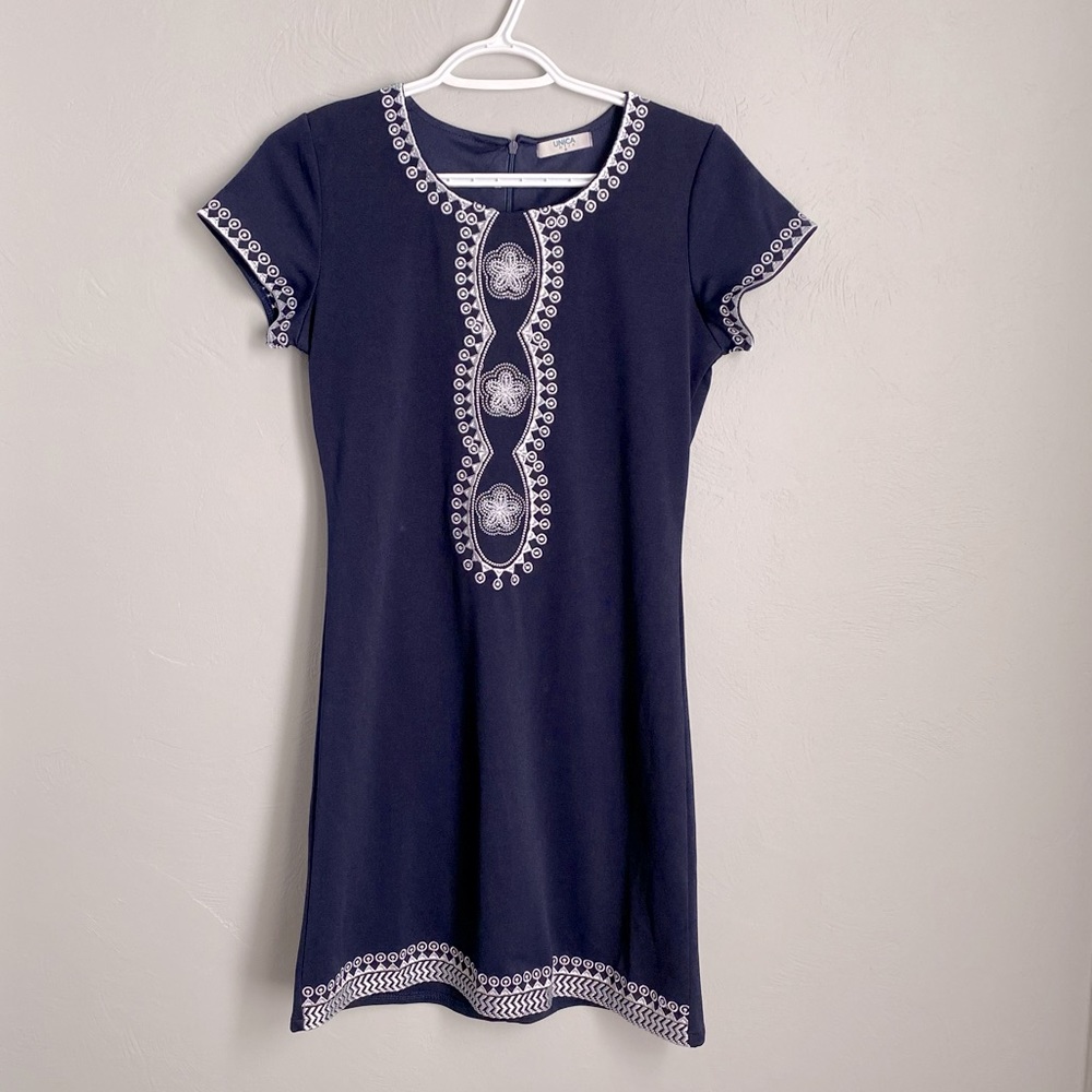 UNICA HIJA Navy Blue Dress Mandala Embroidered Design Short Sleeves